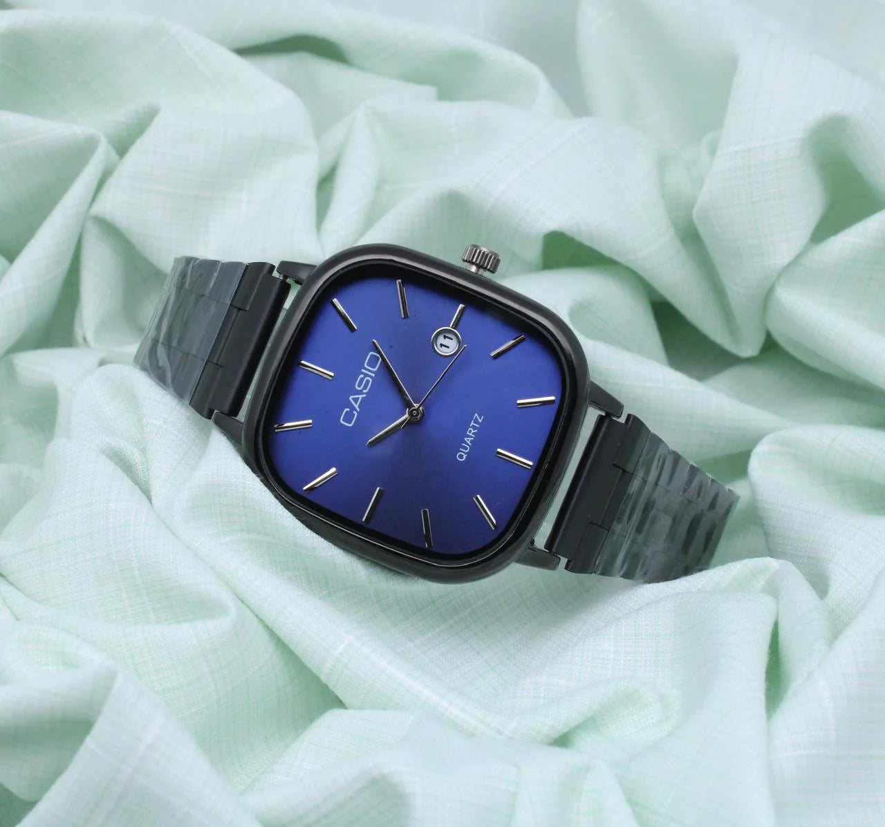 Riyal Tech™Casio Black Chain Blue Dial Couple Watch