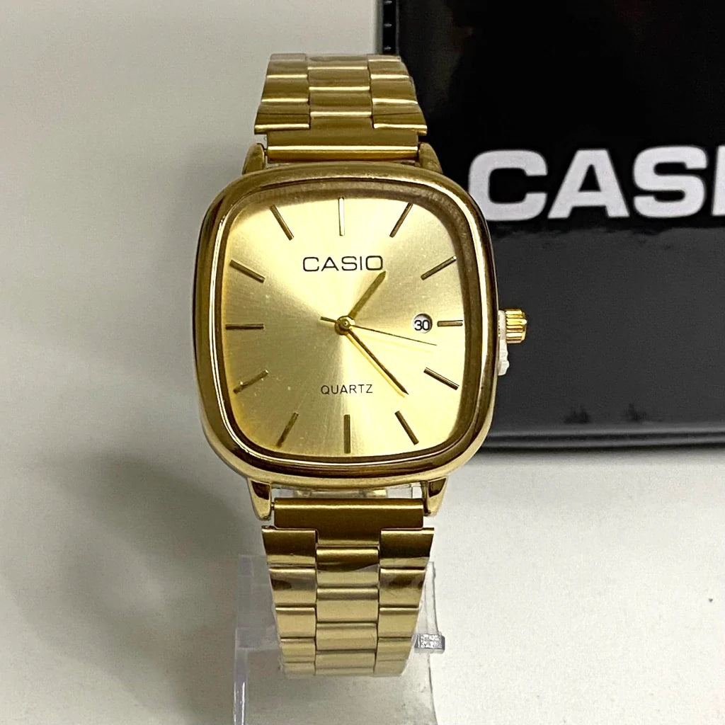 Riyal Tech™Casio Watch Gold + Gold – كاسيو ووتش ذهبي + ذهبي